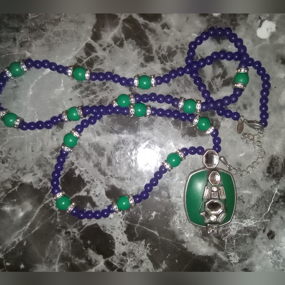 Lia Sophia Retired Toni Ann Necklace - Picture 5 of 6